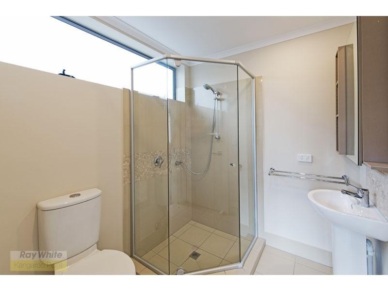 50 Baildon Street, Kangaroo Point QLD 4169