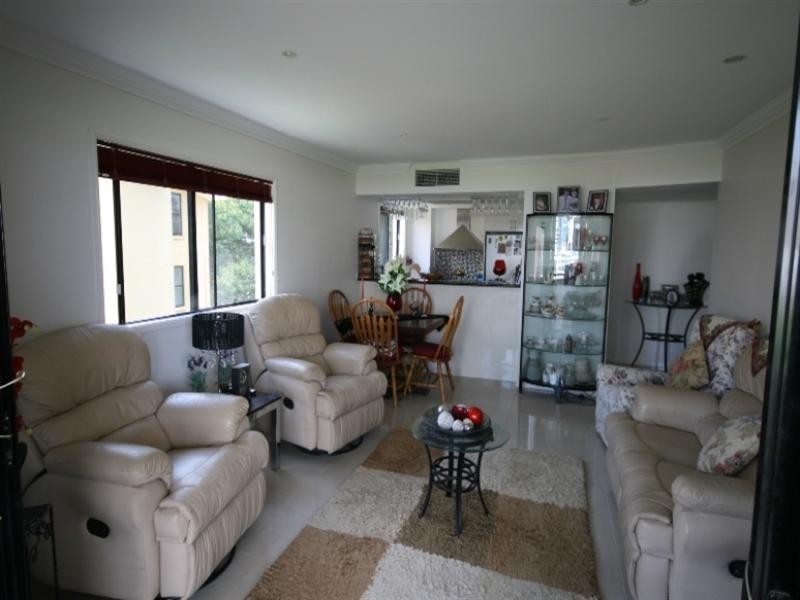 36 MacDonald Street, Kangaroo Point QLD 4169