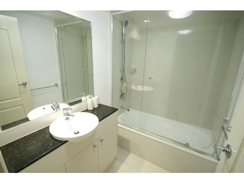 161 Main Street, Kangaroo Point QLD 4169