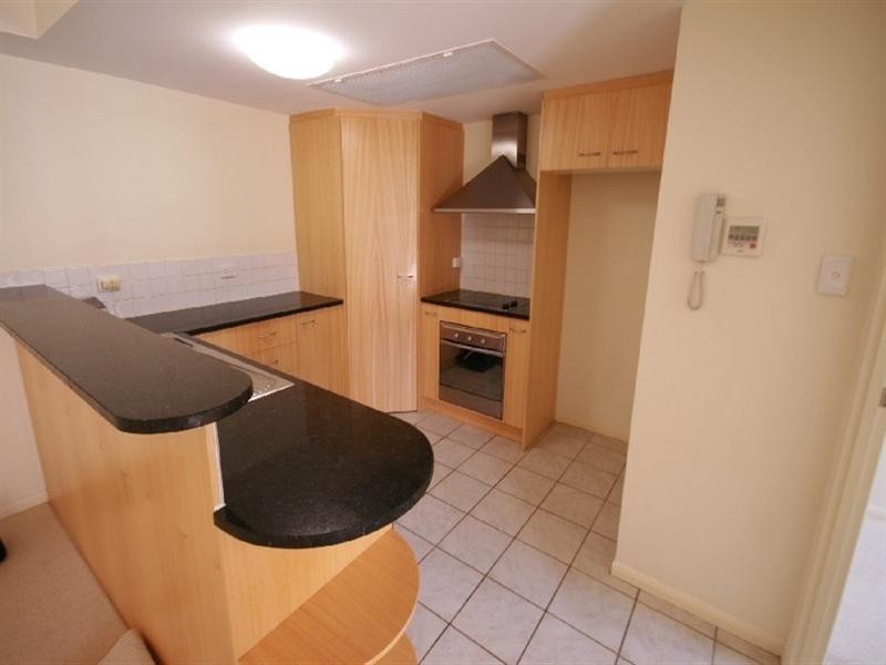 36 MacDonald Street, Kangaroo Point QLD 4169