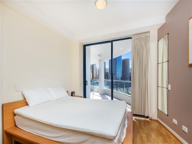 321 Main Street, Kangaroo Point QLD 4169