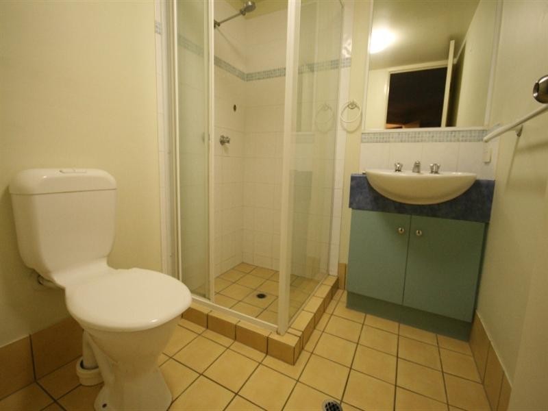 219 Wellington Road, Kangaroo Point QLD 4169