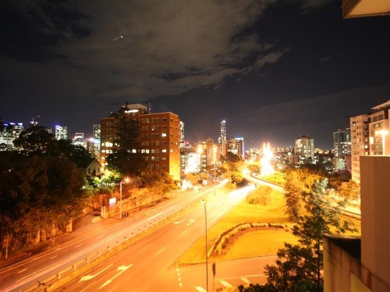 442 Main Street, Kangaroo Point QLD 4169