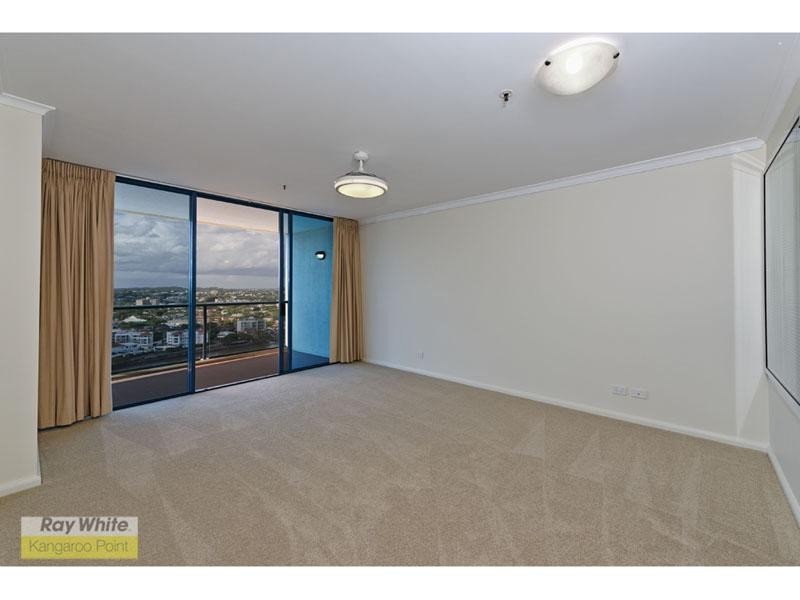 91/2 Goodwin Street, Kangaroo Point QLD 4169