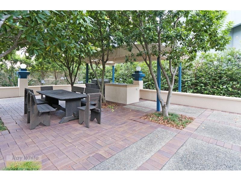 91/2 Goodwin Street, Kangaroo Point QLD 4169