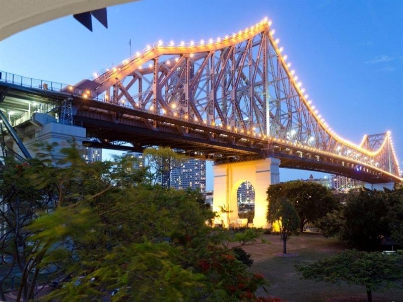 25 Anderson Street, Kangaroo Point QLD 4169