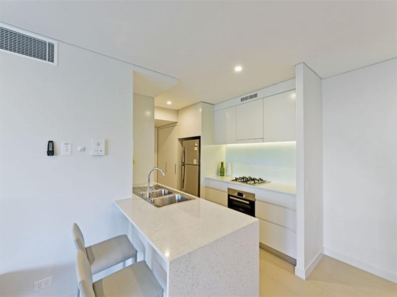 25 Anderson Street, Kangaroo Point QLD 4169