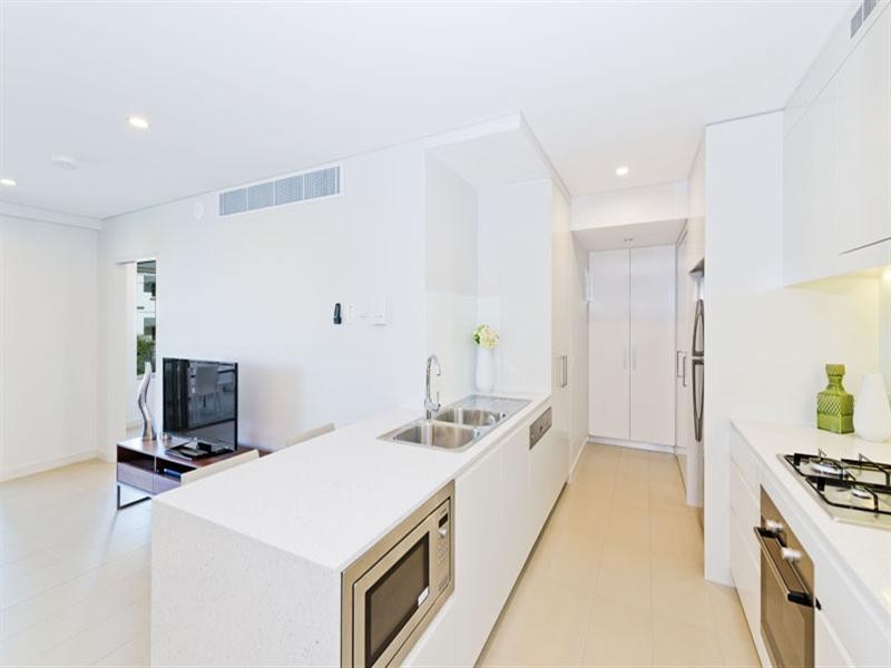 25 Anderson Street, Kangaroo Point QLD 4169