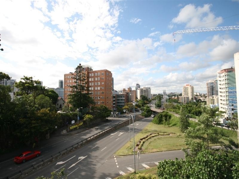 442 Main Street, Kangaroo Point QLD 4169