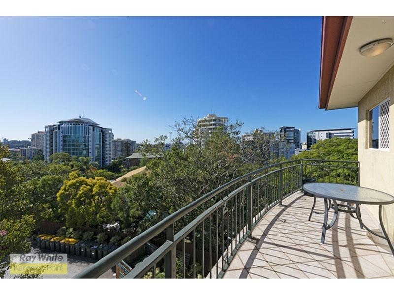 9/446 Main Street, Kangaroo Point QLD 4169