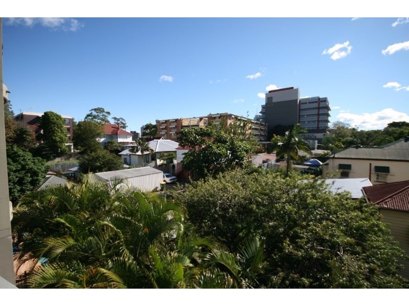 40 Bell Street, Kangaroo Point QLD 4169