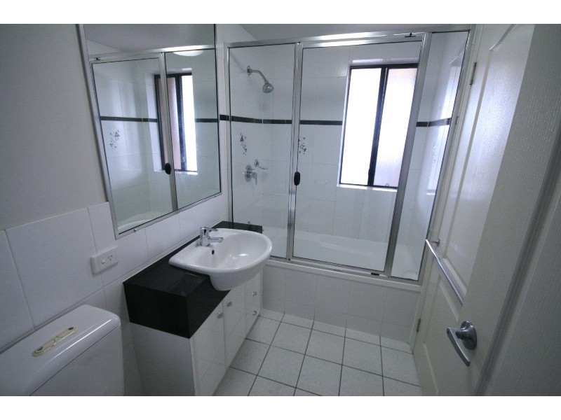 40 Bell Street, Kangaroo Point QLD 4169