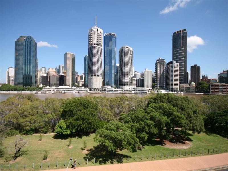 36 MacDonald Street, Kangaroo Point QLD 4169