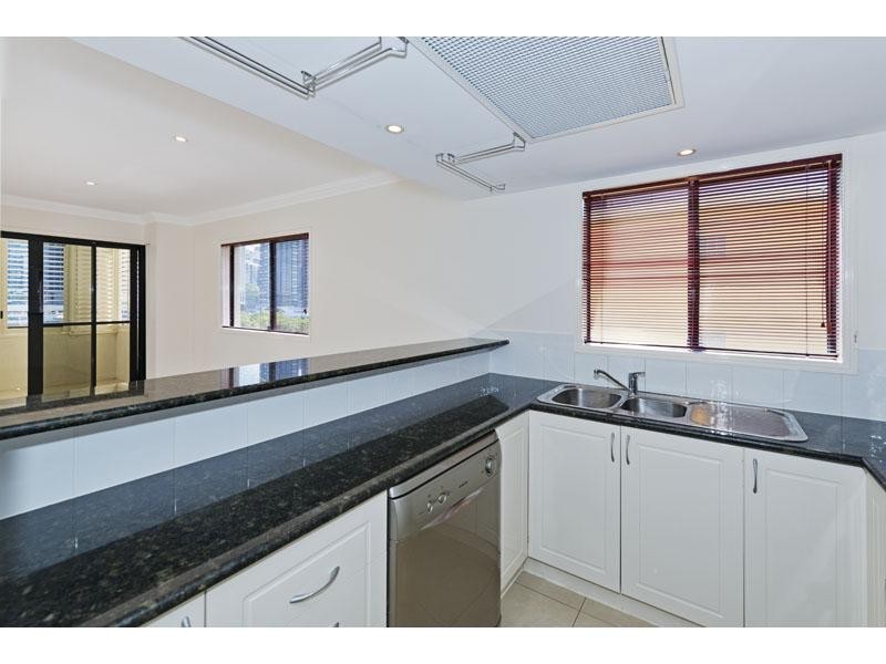 36 MacDonald Street, Kangaroo Point QLD 4169