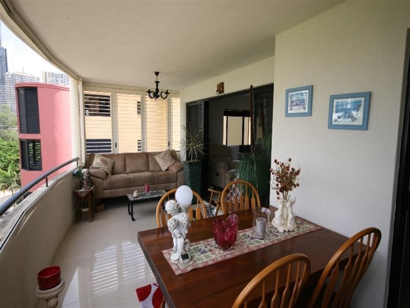 36 MacDonald Street, Kangaroo Point QLD 4169