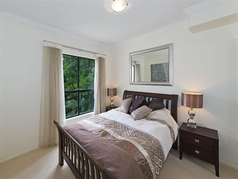 165 Main Street, Kangaroo Point QLD 4169