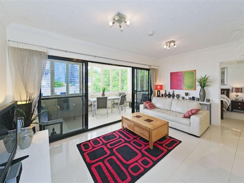 165 Main Street, Kangaroo Point QLD 4169