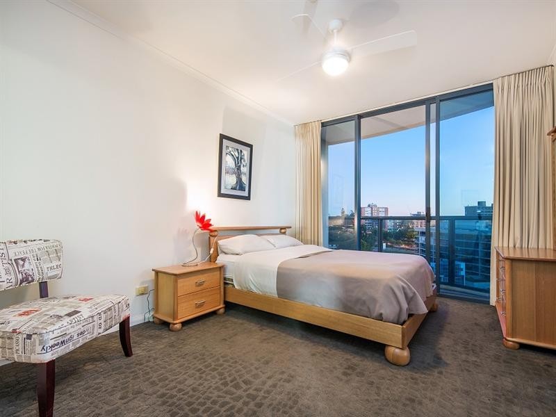 49/8 Goodwin Street, Kangaroo Point QLD 4169