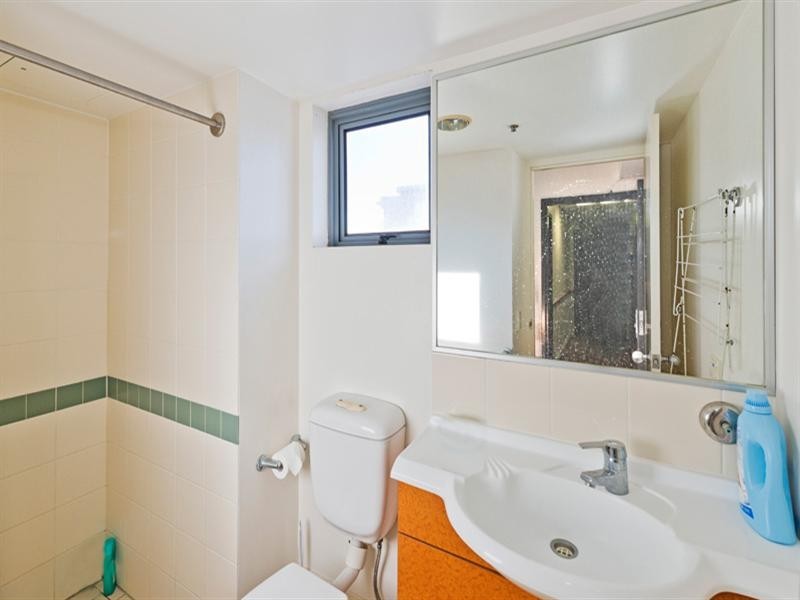 711/9 Castlebar Street, Kangaroo Point QLD 4169