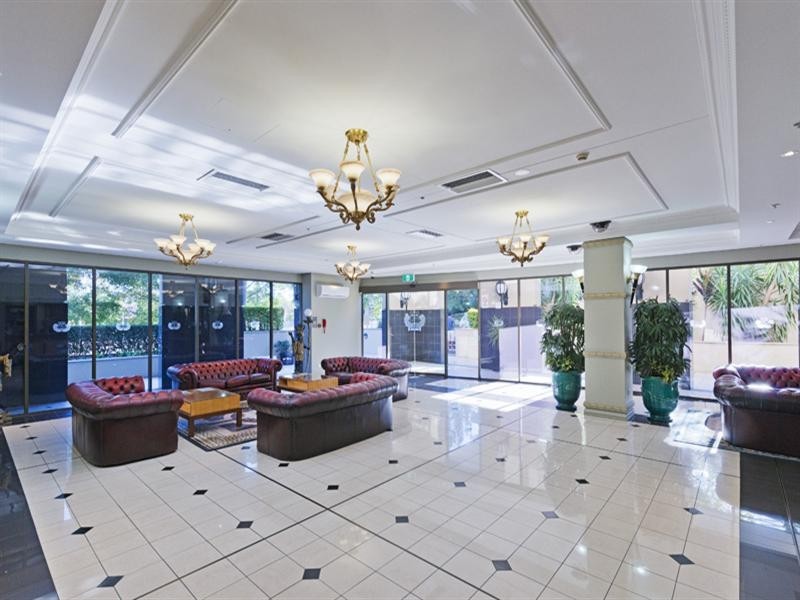 711/9 Castlebar Street, Kangaroo Point QLD 4169