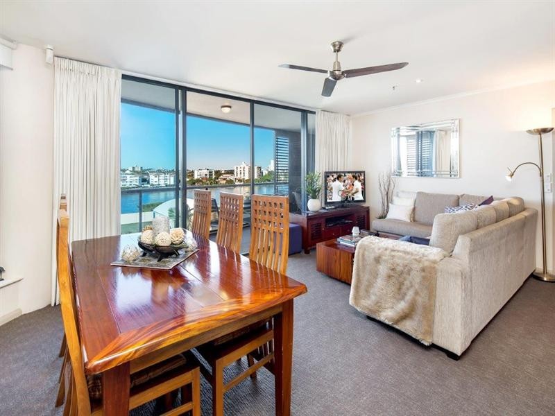 21/2 Goodwin Street, Kangaroo Point QLD 4169