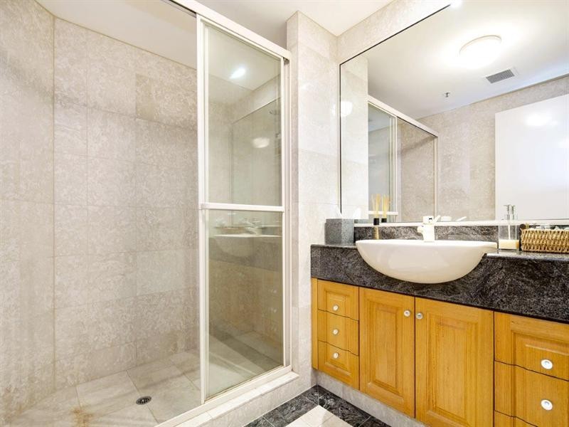 21/2 Goodwin Street, Kangaroo Point QLD 4169