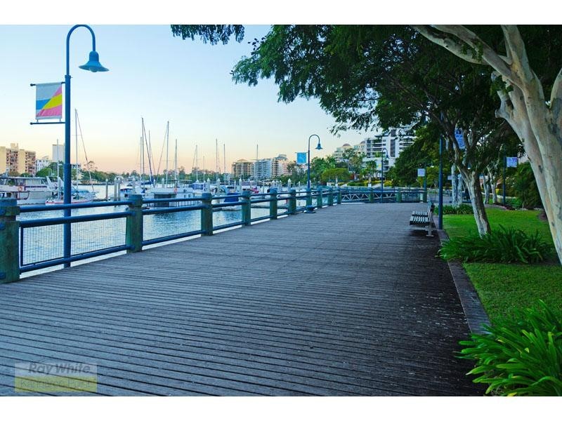 21/2 Goodwin Street, Kangaroo Point QLD 4169