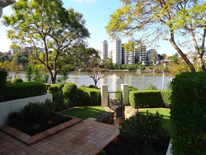 50 Rotherham Street, Kangaroo Point QLD 4169