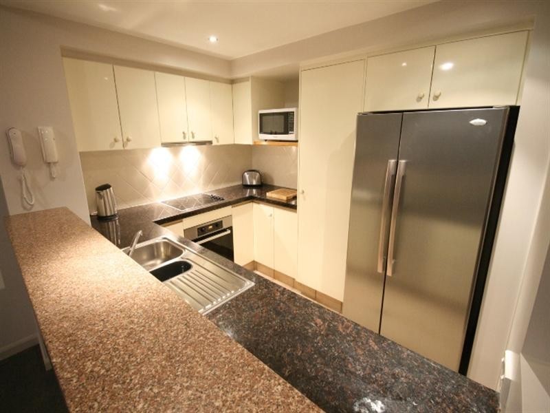 50 Rotherham Street, Kangaroo Point QLD 4169