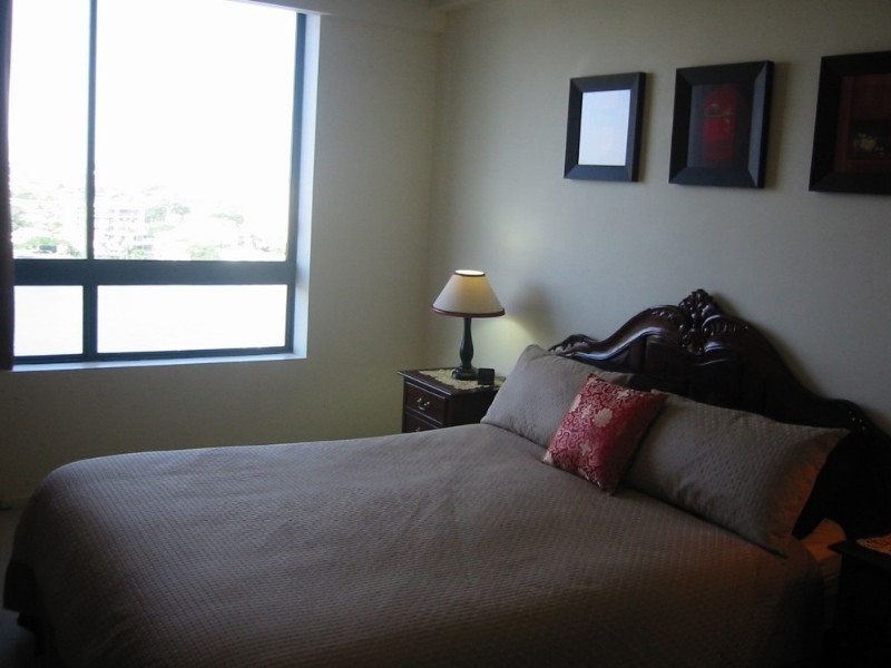 55 Darragh Street, Kangaroo Point QLD 4169