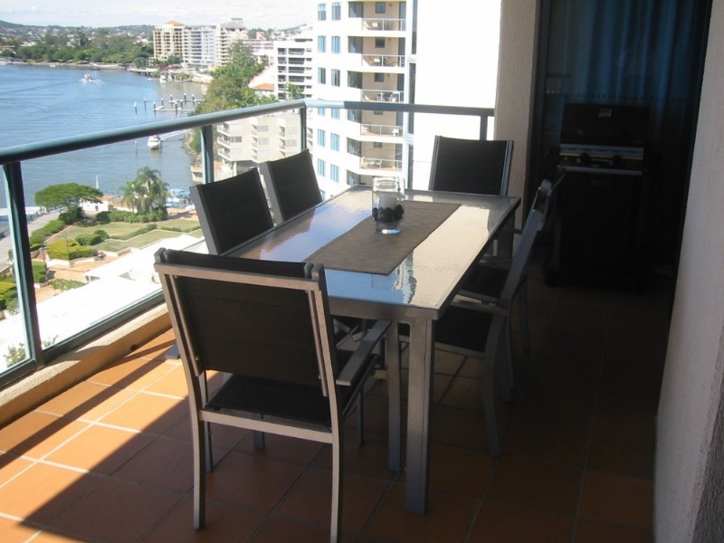 55 Darragh Street, Kangaroo Point QLD 4169