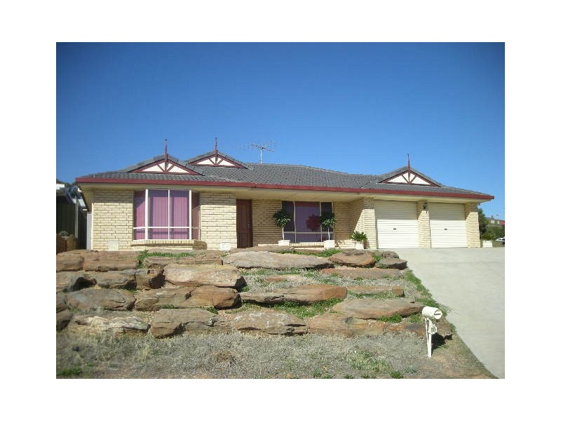 90 Highfield Drive, Hillbank SA 5112