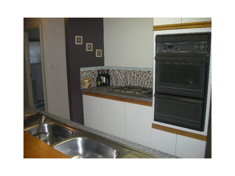 10 Mc Inerney Court, Andrews Farm SA 5114