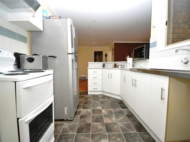 9 Dimasi Court, Hillbank SA 5112