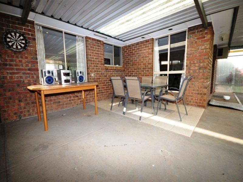 9 Dimasi Court, Hillbank SA 5112