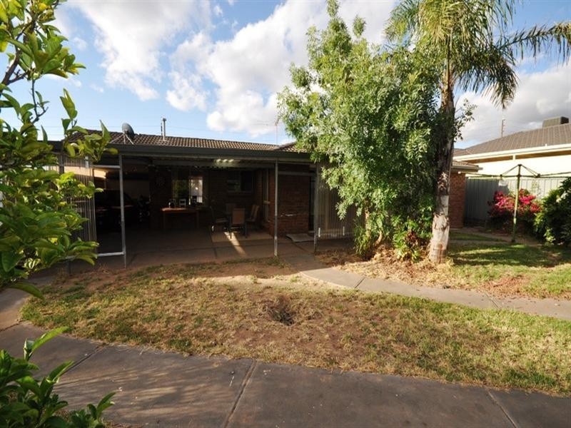 9 Dimasi Court, Hillbank SA 5112