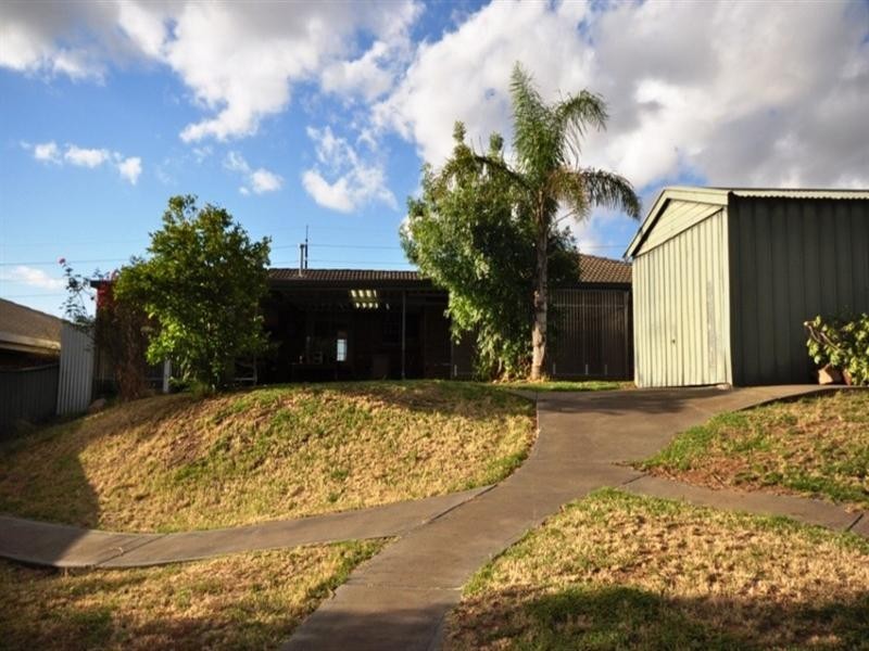 9 Dimasi Court, Hillbank SA 5112