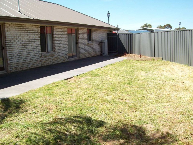 21 Hamra Drive, Smithfield SA 5114