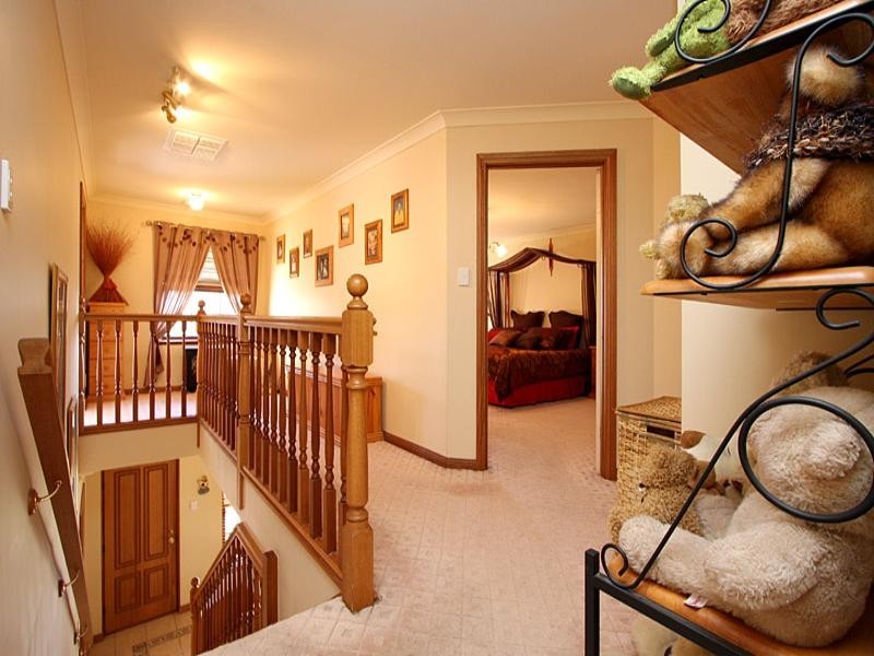 72 Green Valley Drive, Salisbury Heights SA 5109