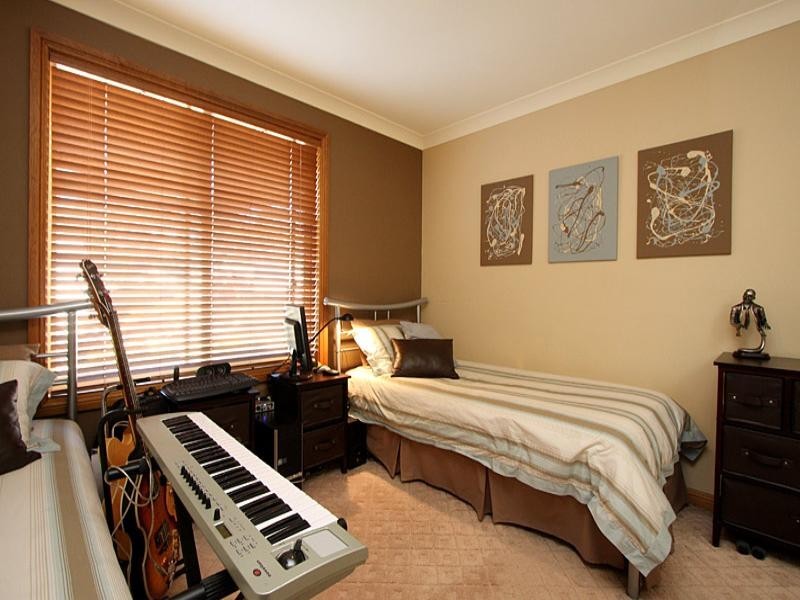 72 Green Valley Drive, Salisbury Heights SA 5109