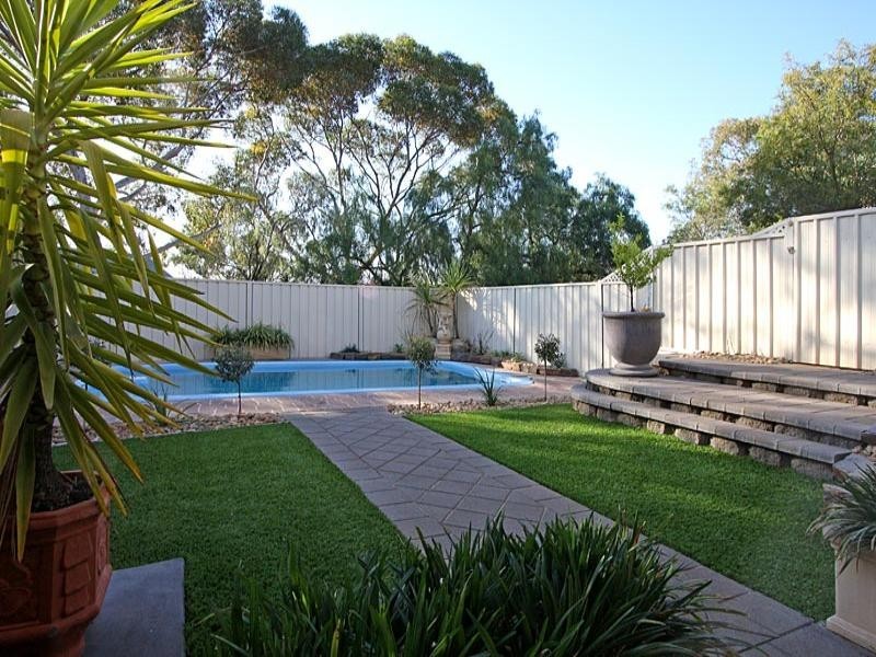 72 Green Valley Drive, Salisbury Heights SA 5109