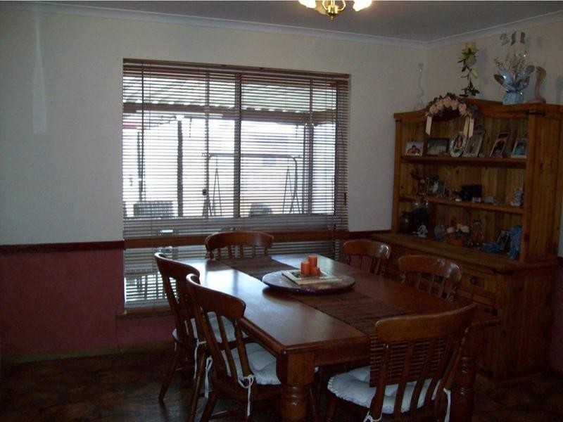 14 Janine Drive, Burton SA 5110