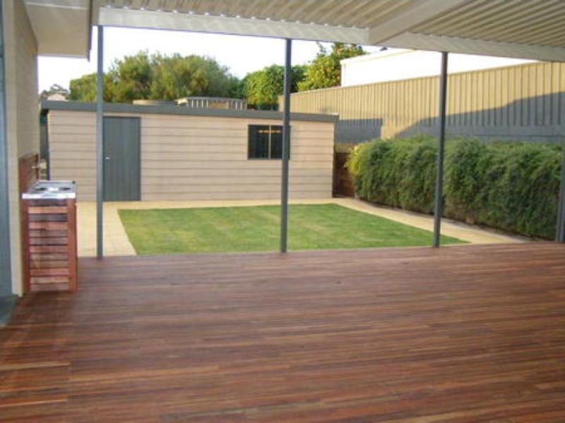 9 View Crescent, Evanston Park SA 5116