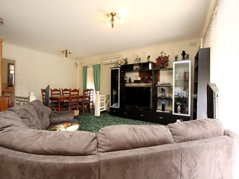 19 Marshalsea Road, Elizabeth Park SA 5113