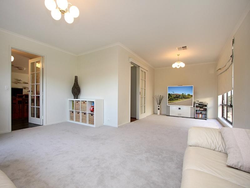 1 Huppatz Court, Wynn Vale SA 5127