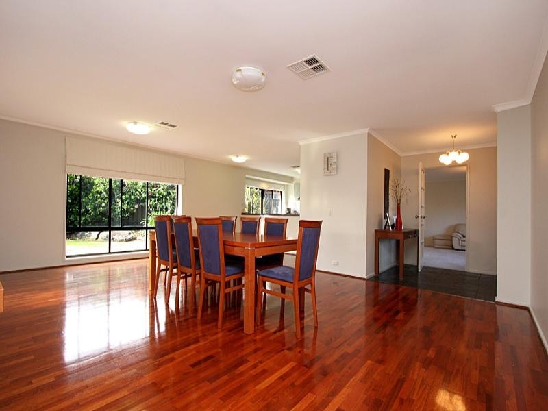 1 Huppatz Court, Wynn Vale SA 5127