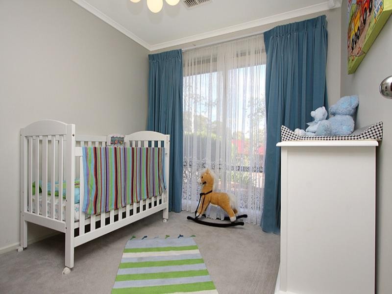 1 Huppatz Court, Wynn Vale SA 5127