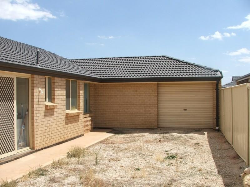 26 Eva Street, Munno Para West SA 5115