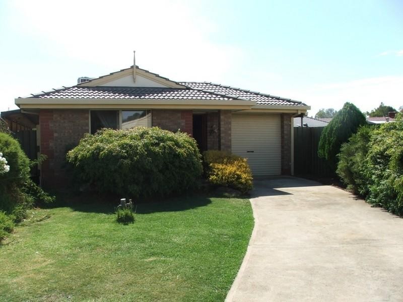 40 Clapton Drive, Paralowie SA 5108
