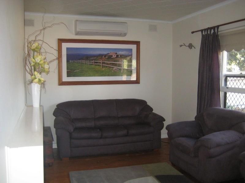 8 Kinkaid Road, Elizabeth East SA 5112